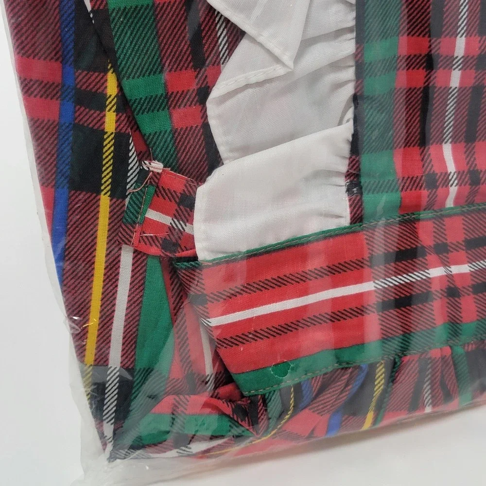 Vintage 1986 Avon Christmas Tartan Apron Red Green White Plaid w Ruffle Bib Ties